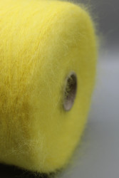 9951 Итальянская пряжа Illaria Aurora 67% мохер 3% шерсть 30% па , жёлтый, 1000м- фото4