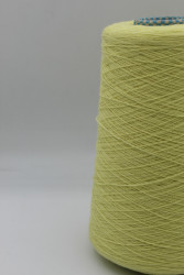 30044 Итальянская бобинная пряжа кардный кашемир 100% 1400м лунный жёлтый Cariaggi Cashmere- фото2