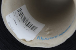 30017 Итальянская бобинная пряжа кардный кашемир 100% 1400м чёрный Filatura Papi Fabio Giada- фото4