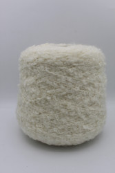 30099 Итальянская бобинная пряжа Ilaria Malachite 50% супер кидмохер, 20% меринос, 30% PA, молочный, 100м- фото