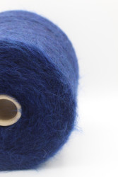 30105 Итальянская бобинная пряжа Lineapiu Visone 38% супер кидмохер,38% меринос, 19% PA, 5% эластан , синий океан, 1150м- фото3