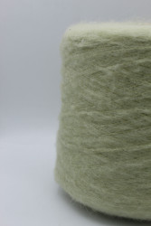 30126 Итальянская бобинная пряжа Lanificio Del Olivo Lapo бэби альпака 32% меринос 27% полиамид 41%, 450м, бледно-салатовый- фото2