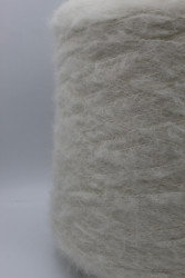 30131 Итальянская бобинная пряжа Filitaly Lab Wild Brushed суперфайн альпака 74% экстрафайн меринос 13% полиамид 13%, 270м,  белый экрю- фото2