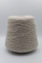 30173 Итальянская бобинная пряжа букле кашемир 12% меринос 73% полиамид 13% эластан 2% , 400м светло-бежевый Linsieme Cloud- фото