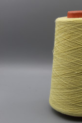 Итальянская бобинная пряжа Monticolore Bonwool меринос 15% хлопок 85% , пастельный жёлтый 1700м/100гр- фото2