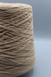30253-1 Итальянская бобинная пряжа кардный меринос 100% бежевый 250м - фото3
